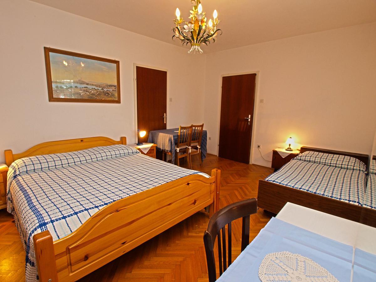 Rooms Milan 1370 Rovinj Eksteriør billede