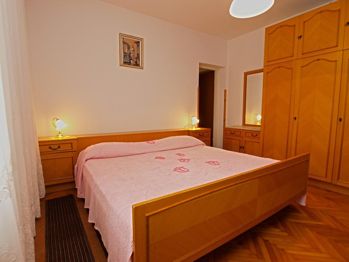 Rooms Milan 1370 Rovinj Eksteriør billede